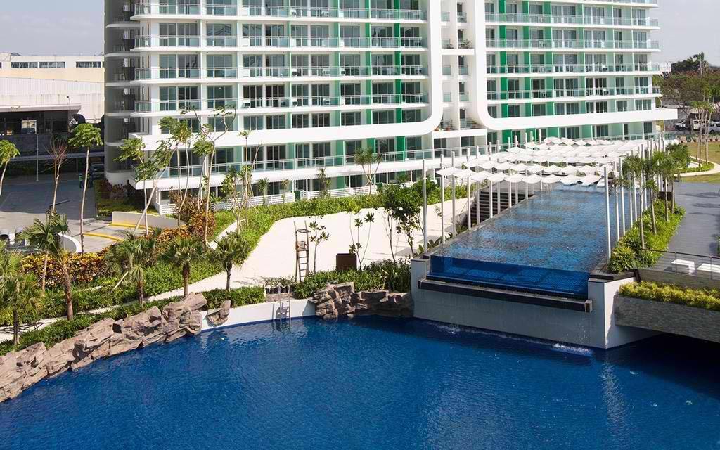 Azure Urban Beach Resort Manila By Radlett Екстер'єр фото