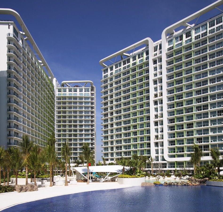 Azure Urban Beach Resort Manila By Radlett Екстер'єр фото