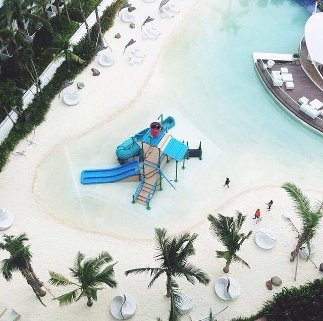 Azure Urban Beach Resort Manila By Radlett Екстер'єр фото
