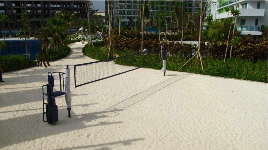 Azure Urban Beach Resort Manila By Radlett Екстер'єр фото